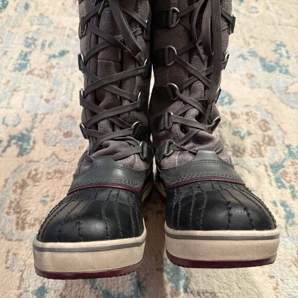 Sorel Tivoli Tall Gray Winter Boots Size 8 - Picture 4 of 9